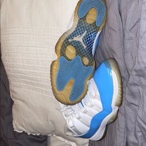 Jordan 11 UNC Low